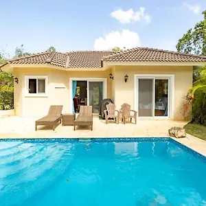https://comfortable-2-bed-2-bath-with-ac-in-every-room.comcaribbean.com